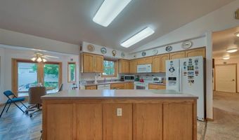 3326 Frisby Ave, Cody, WY 82414