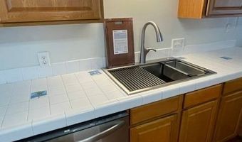 80 E Hampton Dr, Auburndale, FL 33823