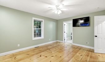 4 Depot St, Belchertown, MA 01007