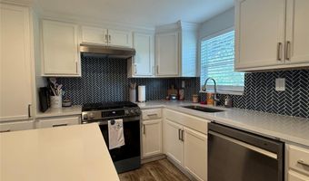 153 Cattail Trl, Millsap, TX 76066