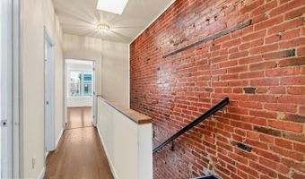 1018 11th St NE, Washington, DC 20002