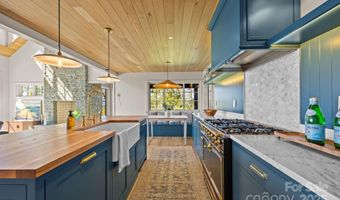 41 Windy Ridge Trl, Asheville, NC 28804