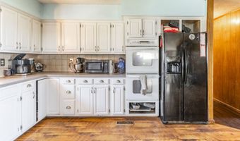 3168 282nd Rd, Arkansas City, KS 67005