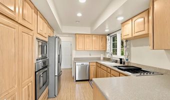 1701 Commodore Dr, Anchorage, AK 99507