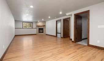2765 COUNTY ROAD EE, Abrams, WI 54101
