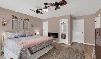 216 Whitfield Dr, Athens, AL 35613