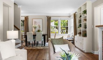 1107 Arborview Blvd, Ann Arbor, MI 48103