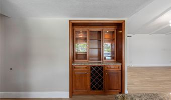 725 FLAMINGO Dr, Apollo Beach, FL 33572