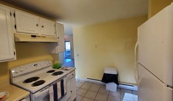 32 Cortland Cir 32, Bangor, ME 04401