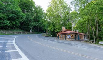 15303 15328 Midland Trl, Ansted, WV 25812