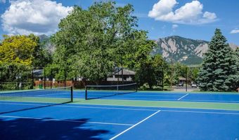 405 S 44th St, Boulder, CO 80305