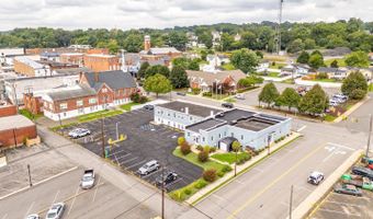 525 7th St, Altavista, VA 24517