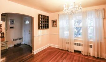 29 Dean Ave, Johnston, RI 02919
