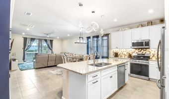 5425 WISHING ARCH Dr, Apollo Beach, FL 33572