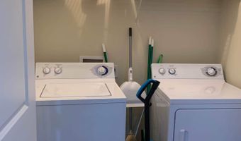 1035 Barnett Shls APT 621, Athens, GA 30605