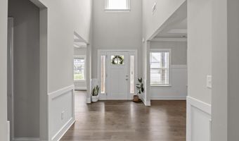 10787 Prairie Lake Dr, Apison, TN 37302
