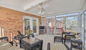 3596 Lake Meadow Dr, Amelia, OH 45102