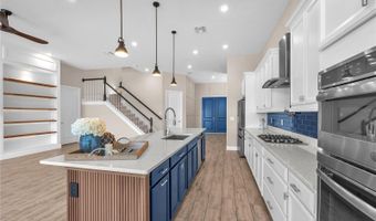 5305 WISHING ARCH Dr, Apollo Beach, FL 33572