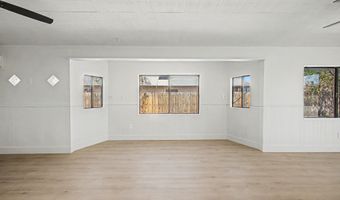 562 E HONDO Ave, Apache Junction, AZ 85119