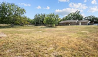 1402 King St, Weatherford, TX 76086