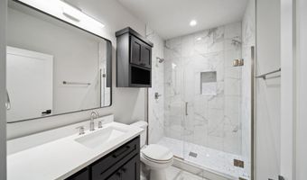 56090 E 271 Rd Unit B, Monkey Island, OK 74331