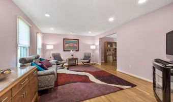 7906 IVYMOUNT Ter, Potomac, MD 20854