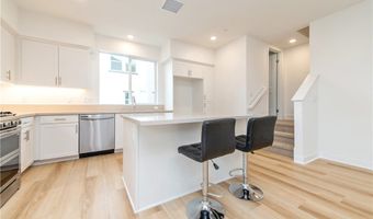 2215 W Orange Ave 12, Anaheim, CA 92804