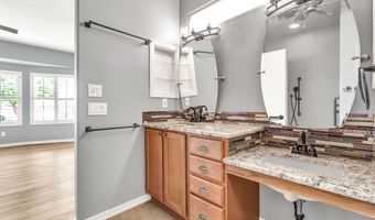 3730 E COLONIAL Dr E, Chandler, AZ 85249