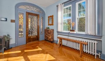 712 N 30TH St, Allentown, PA 18104