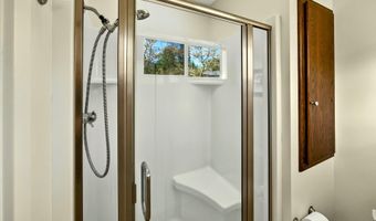 1927 Tamarack Pl, Ashland, OR 97520