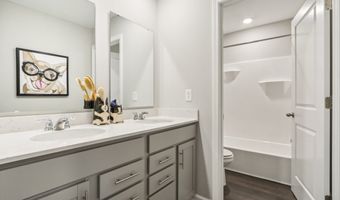 8083 Wesleyan Dr, Avon, IN 46123