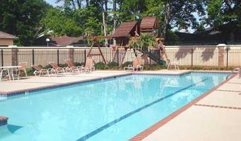 5988 5986 STONEGATE Dr, Alexandria, LA 71303