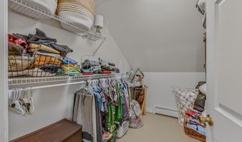 48 Meadow Ln, Campton, NH 03223