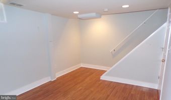 4772 21ST Rd N, Arlington, VA 22207
