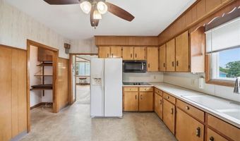 123 Oxford St, Cranston, RI 02920