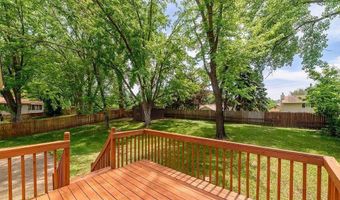 1088 Whitney Dr, Apple Valley, MN 55124