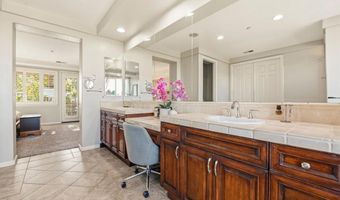 2888 Eastview, Escondido, CA 92025