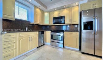 3300 NE 192nd St 1712, Aventura, FL 33180