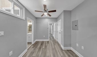 1614 R St SE, Washington, DC 20020