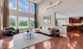 4 Ridgeview Way, Allentown, NJ 08501