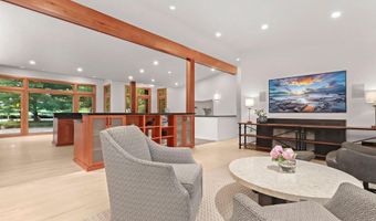 6921 AYR Ln, Bethesda, MD 20817