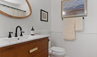304 Clinton St, Ashland, OR 97520