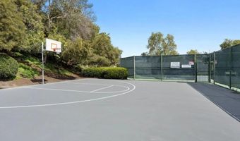 2591 Regent Rd, Carlsbad, CA 92010