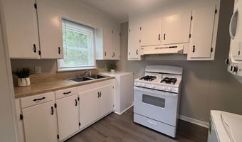 4281 Martin Luther King Jr St, Ayden, NC 28513