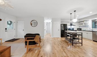 323 PALMER Rd, Basye, VA 22810