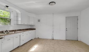 8439 Tennessee Ave, Affton, MO 63125