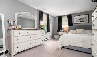 201 Woodlawn Ave 314, North Providence, RI 02904