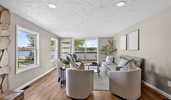 3880 Bell Lake Dr NE, Ada, MI 49301