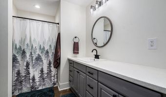 9898 68th Ave, Allendale, MI 49401