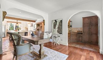 165 Crowe Rd, Alpharetta, GA 30004